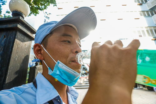 送餐路上的温暖驿站 外卖小哥也有了专属茶水间
